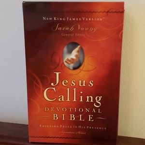 Jesus Calling Devotional Bible